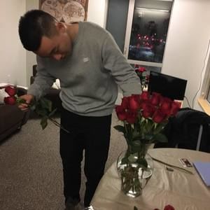 Meet your Posher, Yecheng